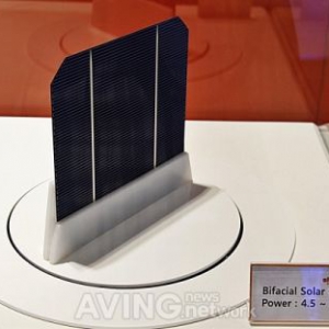 雙面太陽能電池