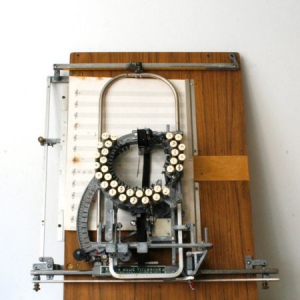 復(fù)古打譜機(jī)