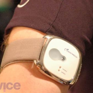 臂帶式“信息管理專家”