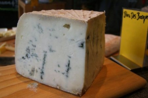 奶酪真菌制作的自清潔材料