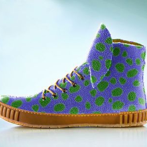 定制版生物皮革鞋