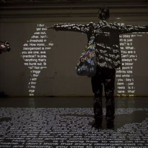 趣味字母交互投影