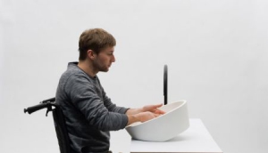 可傾斜的洗手盆