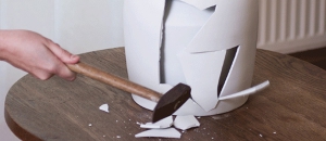 厭倦了就砸掉它