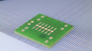 預(yù)警盜賊侵入的智能織布