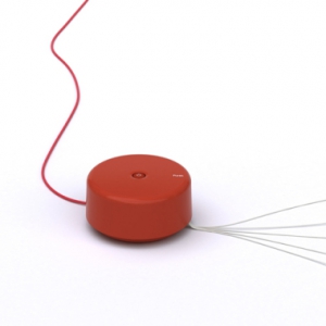 簡潔實用的收納式插線板