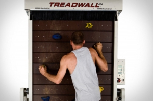 宅男必備之室內(nèi)攀巖機(jī)