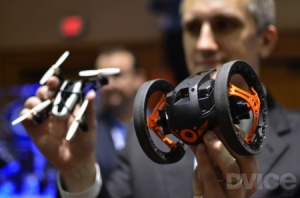 終極玩具之無人機(jī)與跳跳車