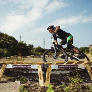 隨時(shí)隨地搭建你的越野車道