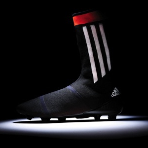 Adidas一體高腳襪球鞋