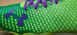 沙漏網(wǎng)格運(yùn)動(dòng)鞋