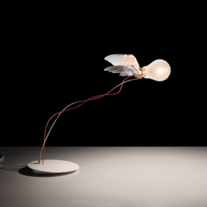 奇幻的燈泡裝飾