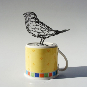 鐵絲扭出的動物雕塑