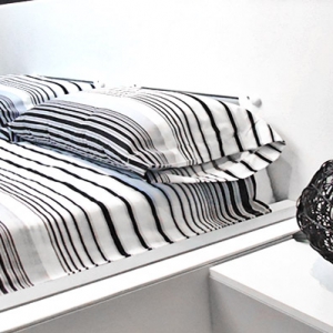 自動(dòng)疊被子的床