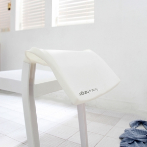 座椅的撒嬌靠背