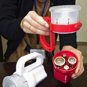 適用任何型號(hào)電池的手電筒