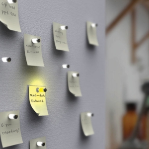 會發(fā)光的定時大頭針