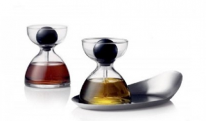 「科學(xué)」的吸管調(diào)味瓶