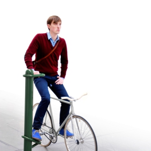 路口處的休息扶手架