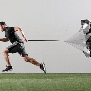 速度訓練用“降落傘”