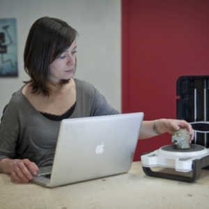 廉價(jià)便攜的高分辨率3D掃描儀