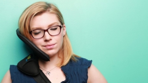 打瞌睡利器之便攜頸枕