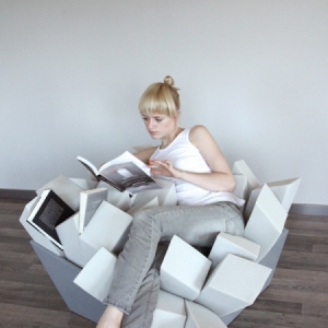 泡沫塊沙發(fā)