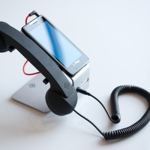 復(fù)古手機(jī)支架