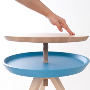 旋轉(zhuǎn)雙層桌