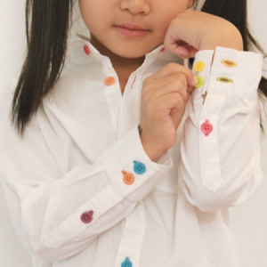 系不錯(cuò)的彩色衣扣