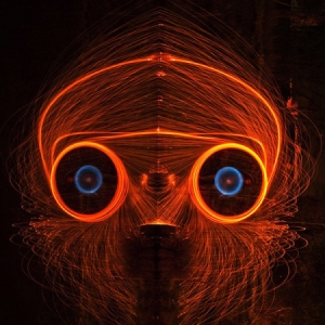 長曝光下的羅夏光繪面具