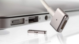 Macbook電源插頭緊固配件