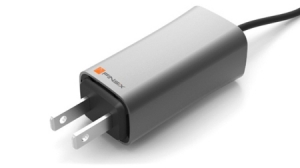 目前最小號的筆電充電器