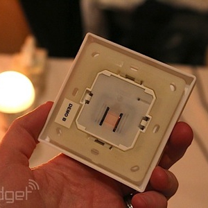 綠色無外接電力的無線開關(guān)