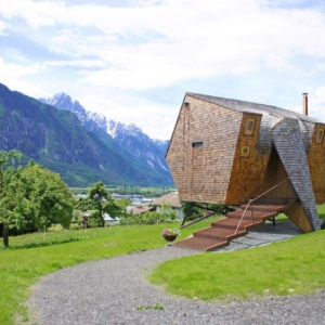 阿爾卑斯山下的度假小屋