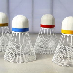 逗趣的羽毛球凳子