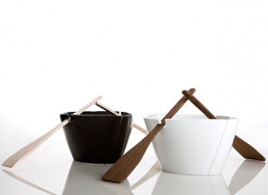 簡(jiǎn)單的船形餐具