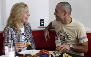 人性餐廳之打造專屬就餐背景樂