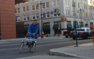 炫酷三輪自行車