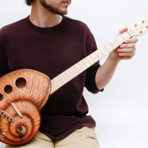 可愛的蝸牛四弦琴